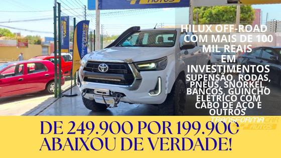 TOYOTA HILUX 2.8 SR 4X4 CD 16V DIESEL 4P AUTOMÁTICO